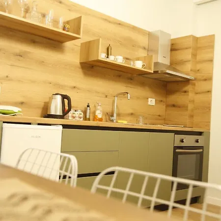 Illyrian 2 3* 티라나